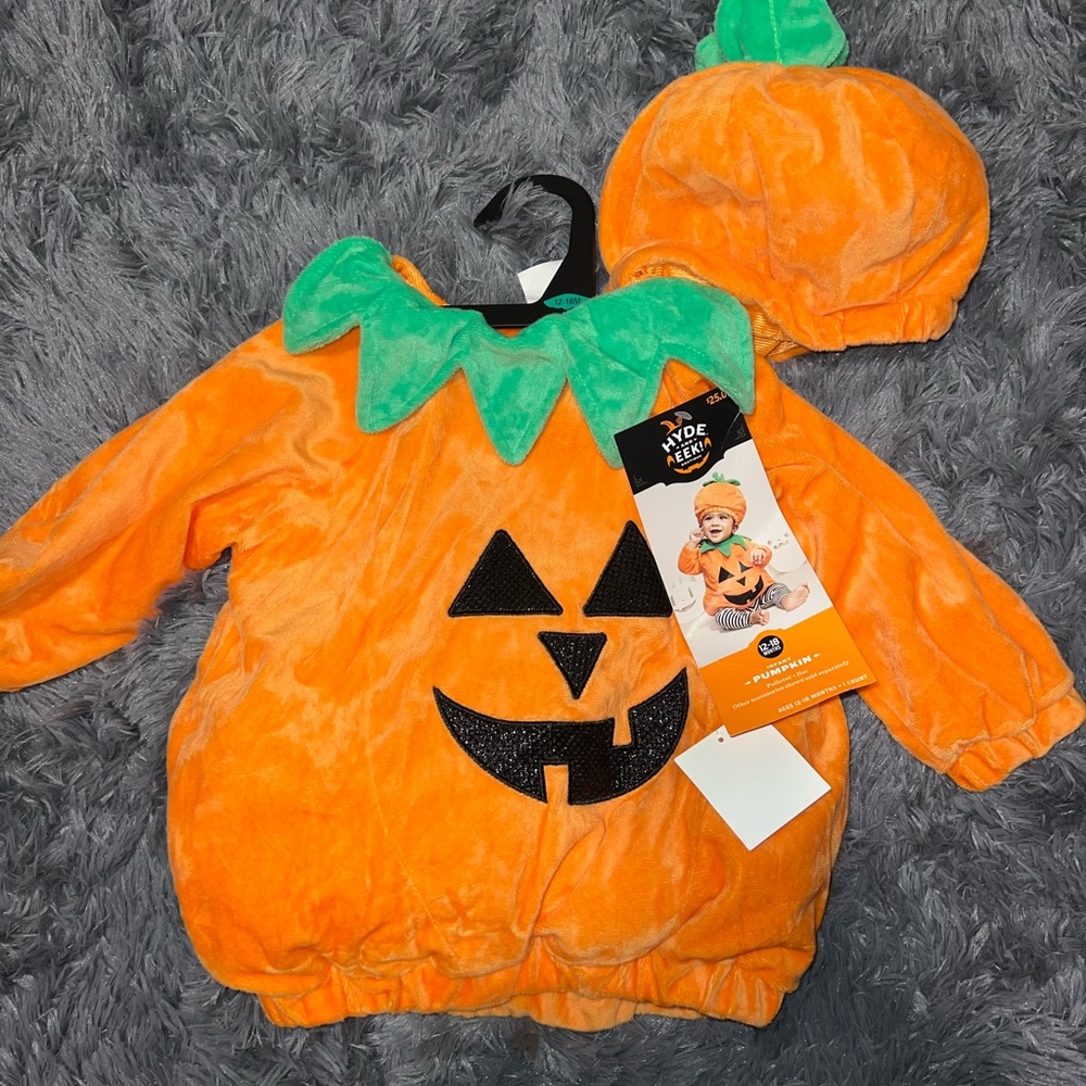 Hyde & Eek Baby Pumpkin Costume 12-18m NWT